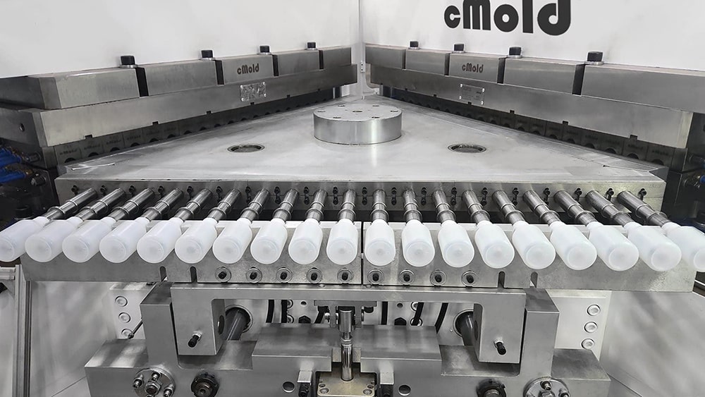 Injection blow molding mold CMOLD